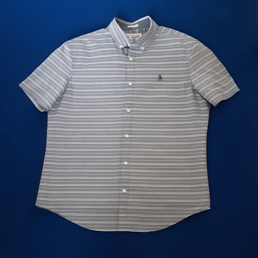 Penguin Munsingwear Short Sleeve Men's Shirt..Large Size..Very Good Condition